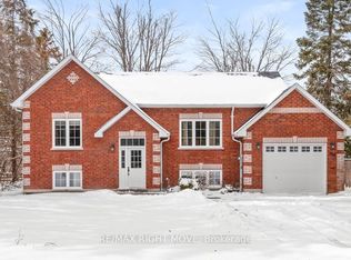 104 Ethel Park Dr, Brock, ON L0K 1A0