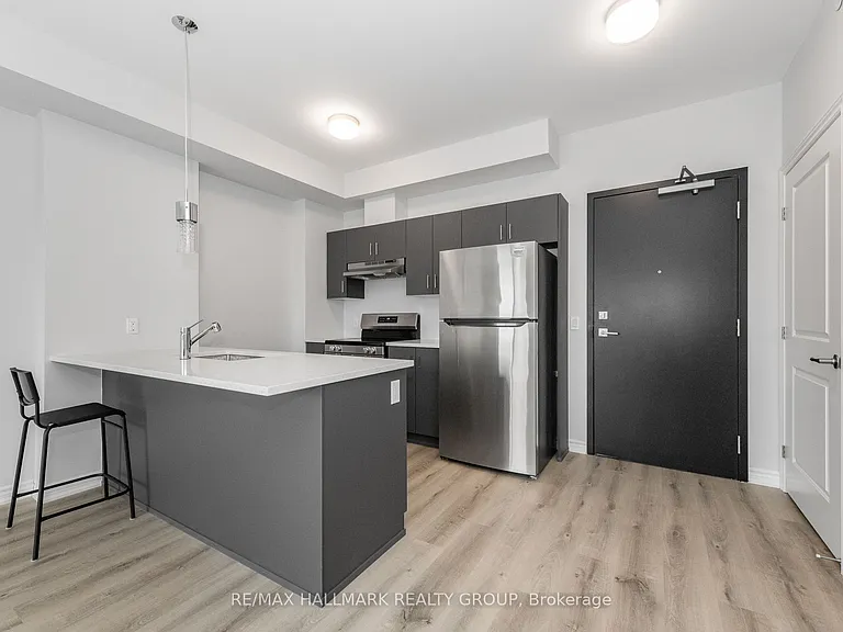 1350 Hemlock Rd #404 — Photo 5