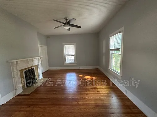 918 Franklin St #2 Photo 1