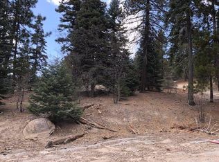 3409 Cobblestone Ln, Running Springs, CA 92382