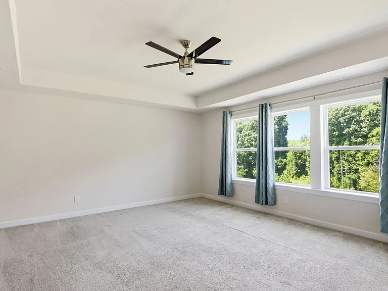 304 Atwood Dr — Photo 15