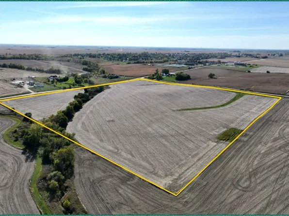 125 Street, Mechanicsville, IA 52306