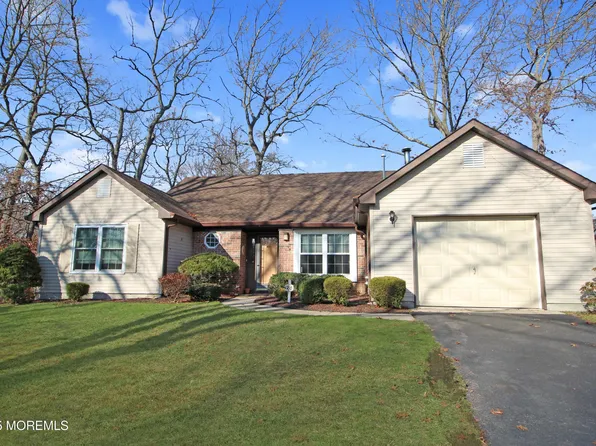 166 Morning Glory Lane N, Whiting, NJ 08759