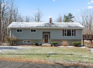 78 Asnebumskit Rd, Paxton, MA 01612