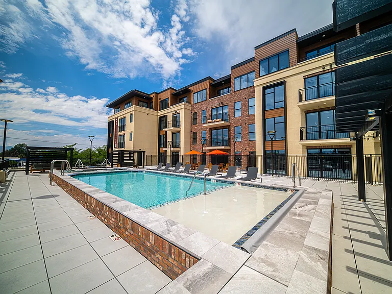 Elara at Holladay Crossing — Photo 17