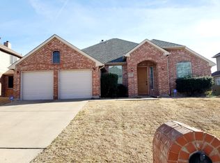 2414 Bowman Ave, Mansfield, TX 76063