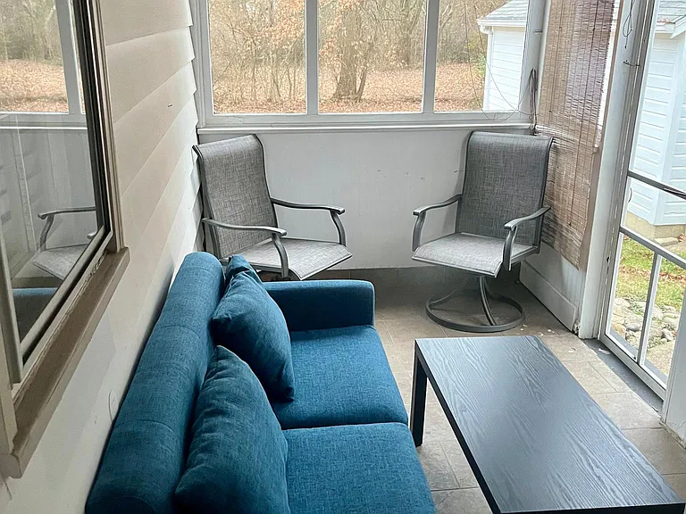 6329 Cambridge Ave — Photo 52
