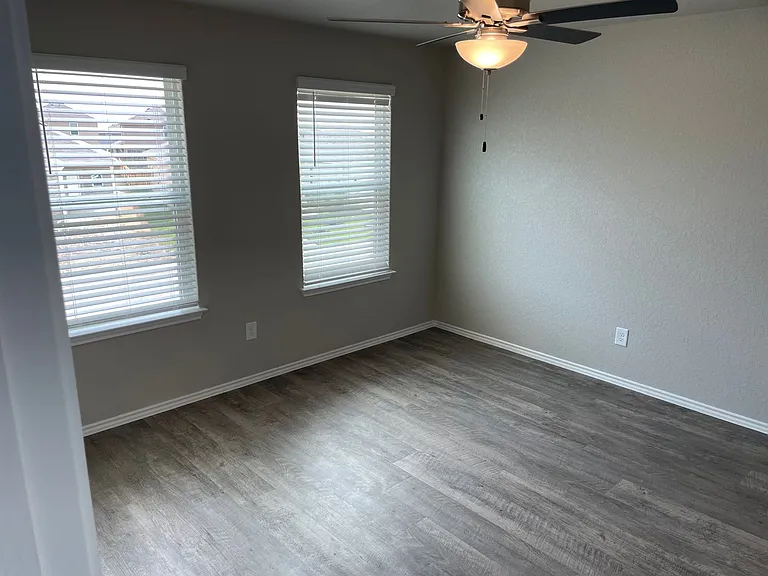 12925 Candace Way — Photo 11