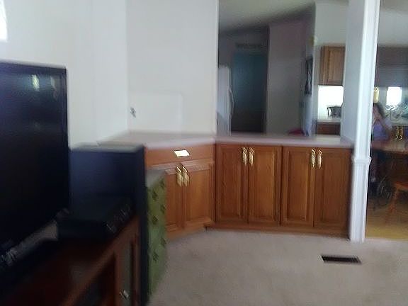 5th image of 1039 S 75th St