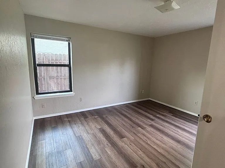 4307 Monticello Rd — Photo 6