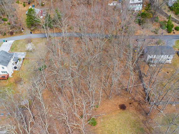 4th image of Seneca Rd