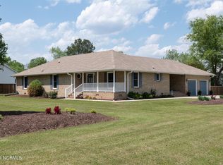 1215 Catalpa Rd, Greenville, NC 27858