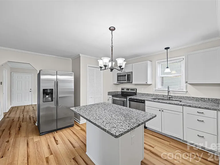 103 Rankin St — Photo 8