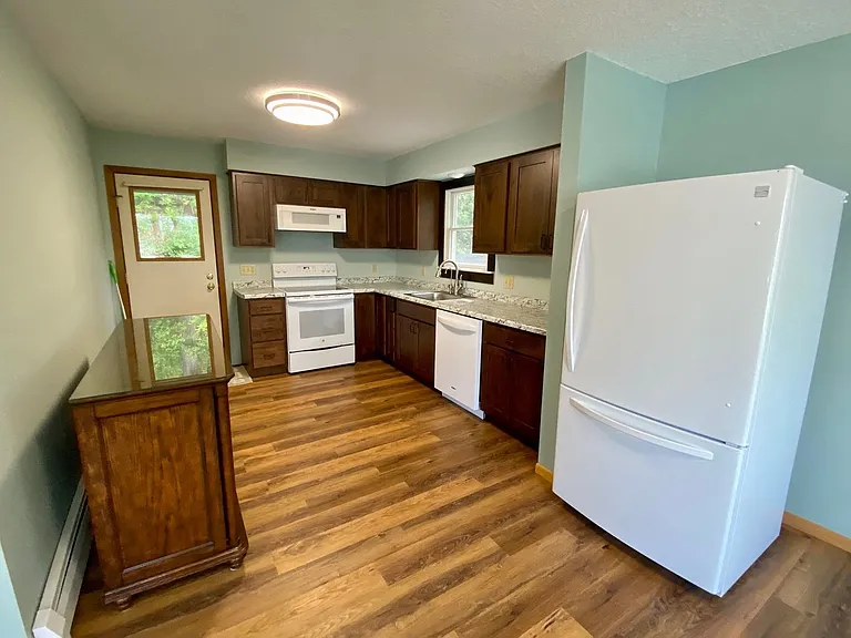 1050 Front St — Photo 3