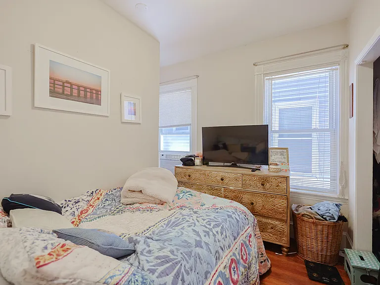 19 O St #1 — Photo 11
