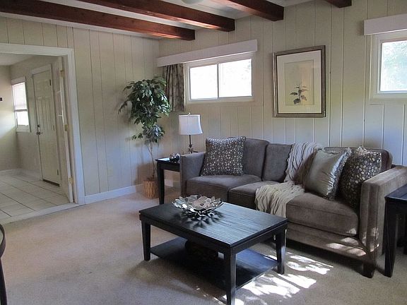 Open to Bonus/Mud Room