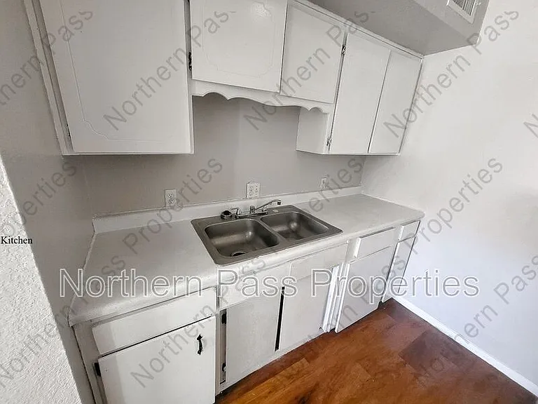 5209 Carousel Dr #R-6 — Photo 6