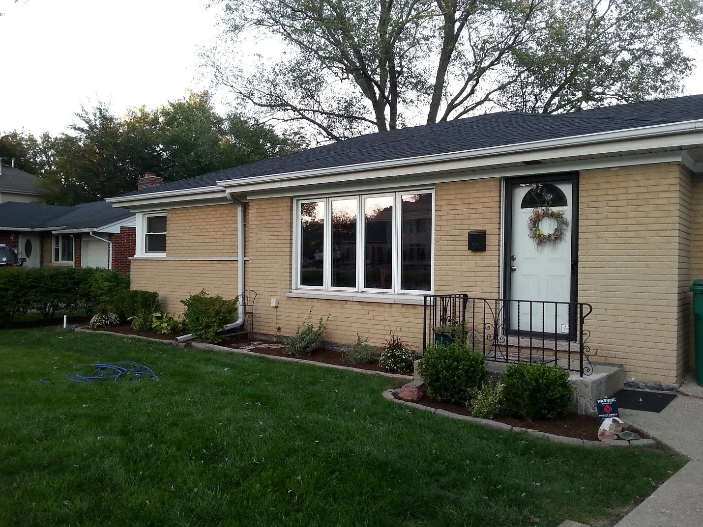 609 Greenwood Rd photo 1