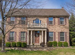 9128 Wayne Brown Dr, Powell, OH