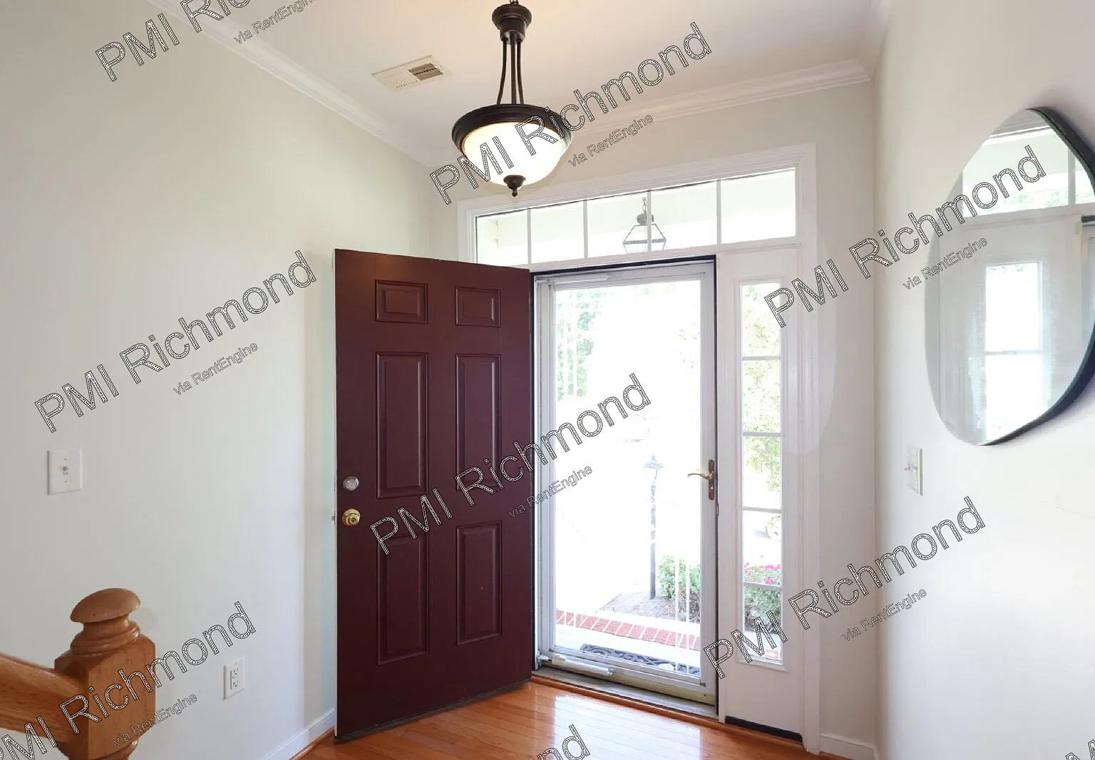 4 bed, 3.0 bath, 2092 sqft, $2,695 — Photo 4