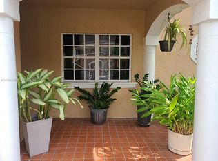 10030 Hammocks Blvd APT 101, Miami, FL 33196