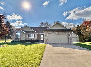 12417 Silver Creek Ct, Clio, MI 48420