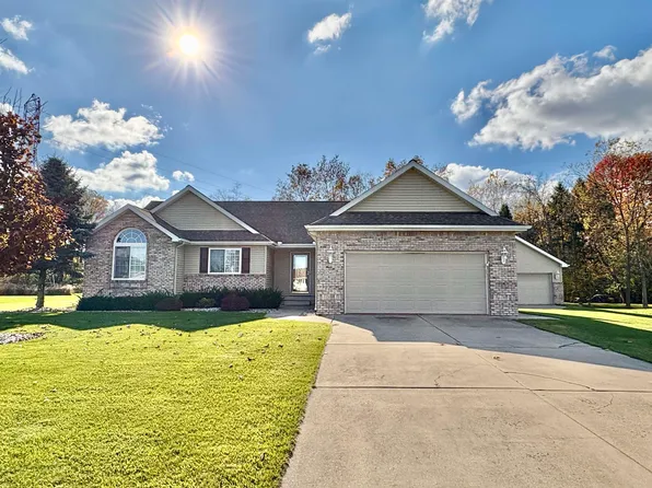 12417 Silver Creek Ct, Clio, MI 48420