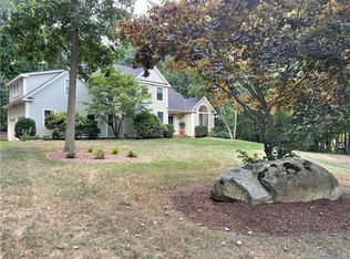 5 Candlewood Rd, Burlington, CT 06013