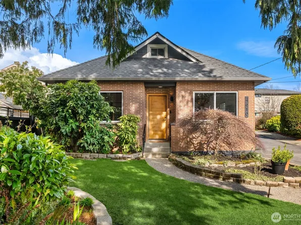 4610 S Holly Street, Seattle, WA 98118