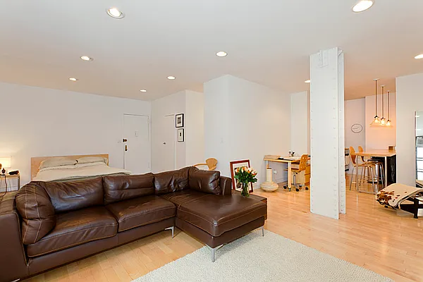 Sold by Brown Harris Stevens | media 9