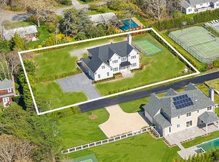 41 Middle Pond Rd, Southampton, NY 11968