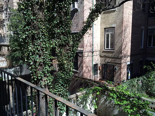 Rented by LG Fairmont Group | media 33