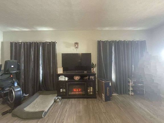 2nd image of 107 Gladdish Ct