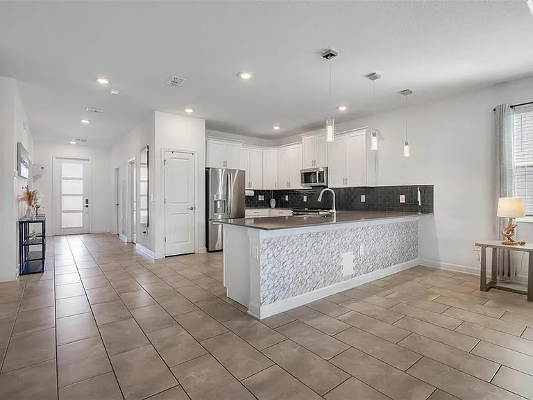 9084 Sommerset Hills Dr — Photo 10