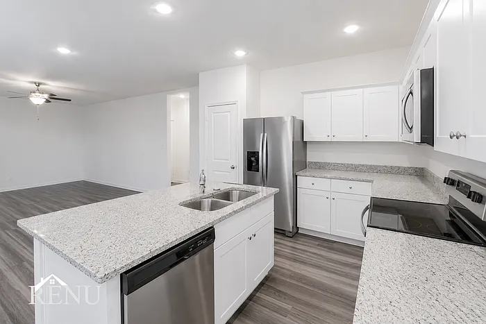 6124 Harrah Ln — Photo 4