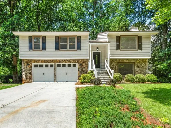 4707 Jamerson Creek Dr, Marietta, GA 30066