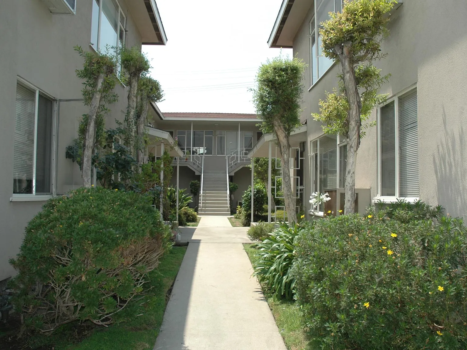 1 bed, 700 sqft, $2,000 — Photo 1