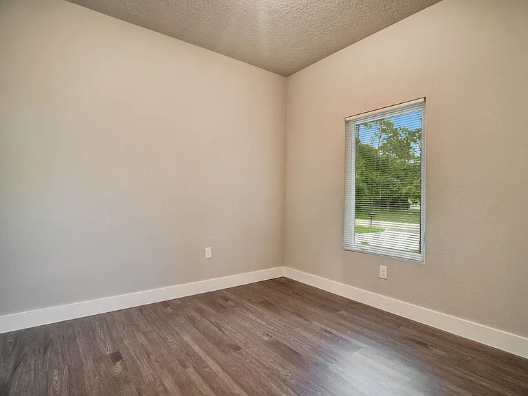 1493 Hayworth Cir NW — Photo 17