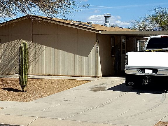 3rd image of 8952 N Odin Dr