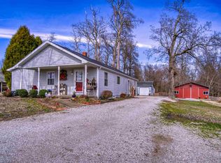 7400 Oak Grove Rd, Newburgh, IN 47630