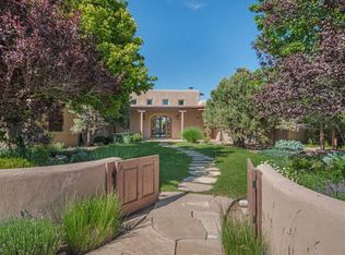 53 Thundercloud Rd, Santa Fe, NM 87506