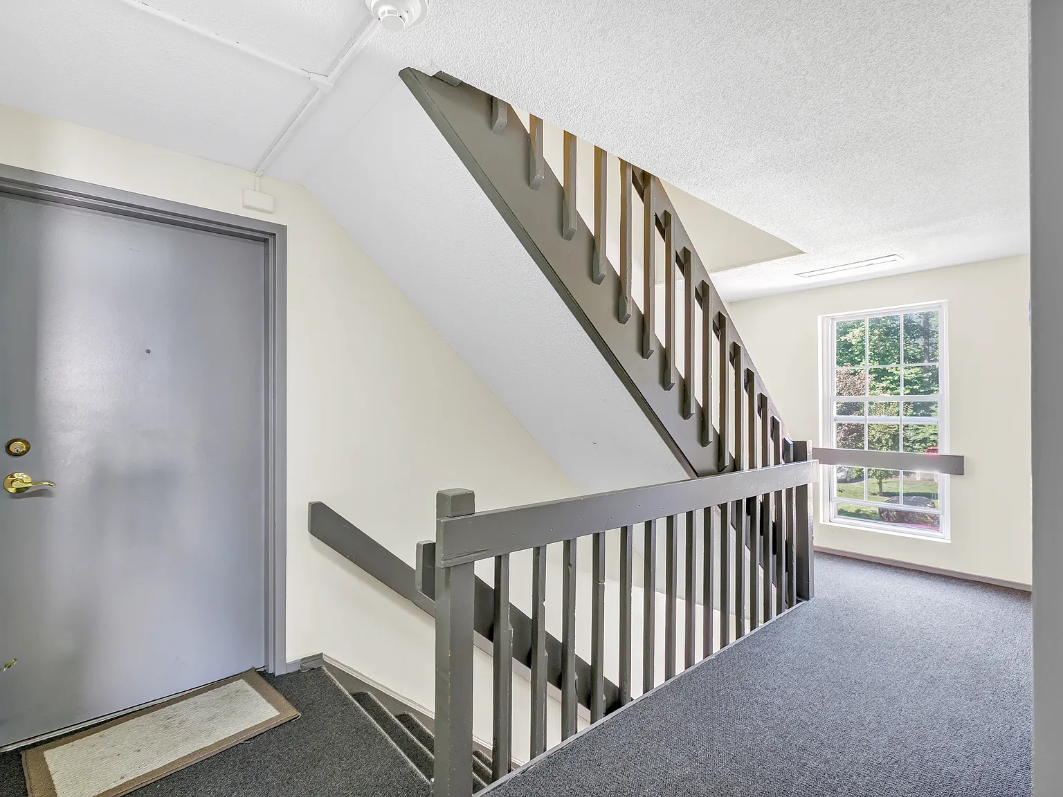 1 bed, 696 sqft, $1,900 — Photo 4