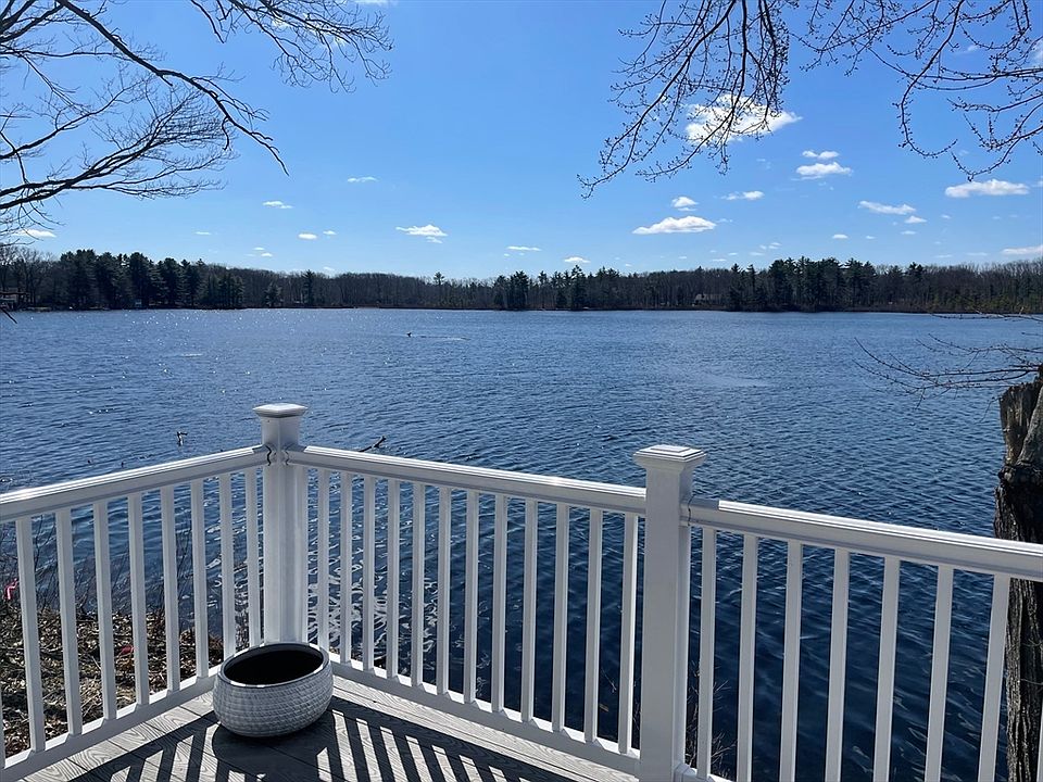 1st image of 207 White Pond Rd