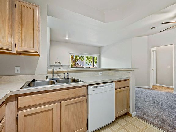 5th image of 4545 Wheaton Dr #E-380