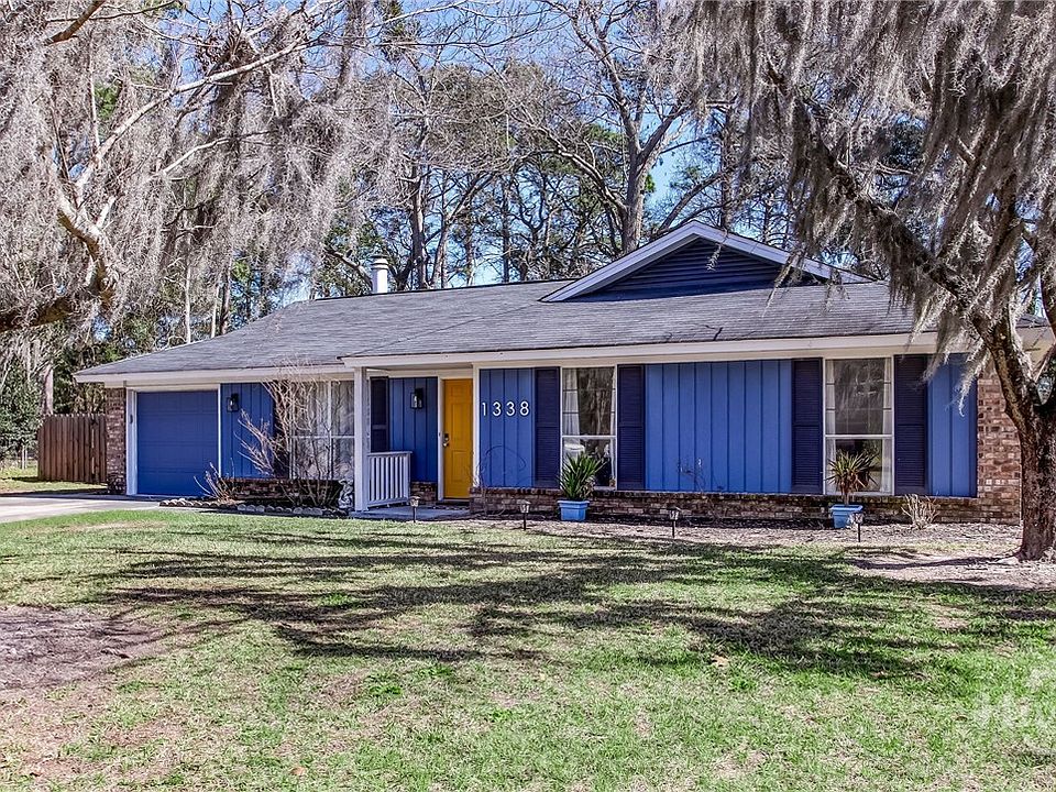 1st image of 1338 Pine Ridge Drive