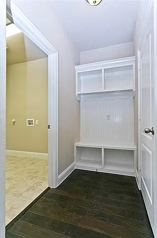 8713 Tutbury Pl — Photo 7