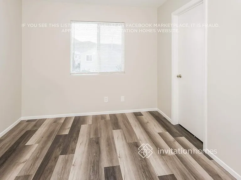 7447 Manfre St — Photo 10
