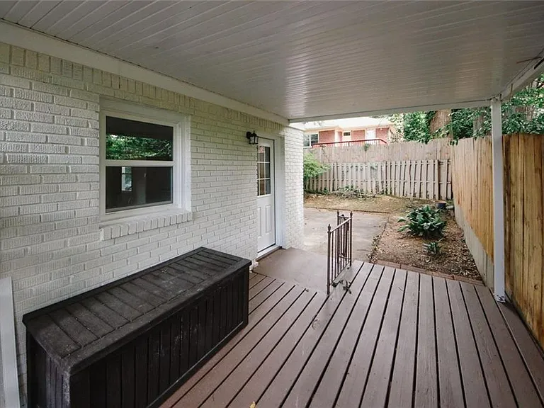 895 Durant Pl NE — Photo 31