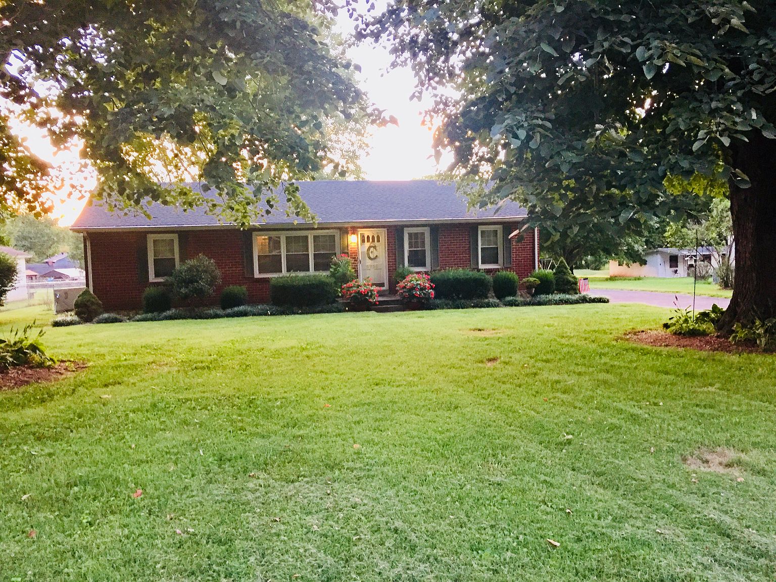 2729 Smallhouse Rd, Bowling Green, KY 42104 Zillow