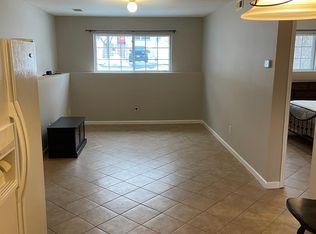 130 Gladwin St, Staten Island, NY 10309